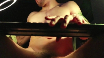 Hotlatinking  18-10-2021